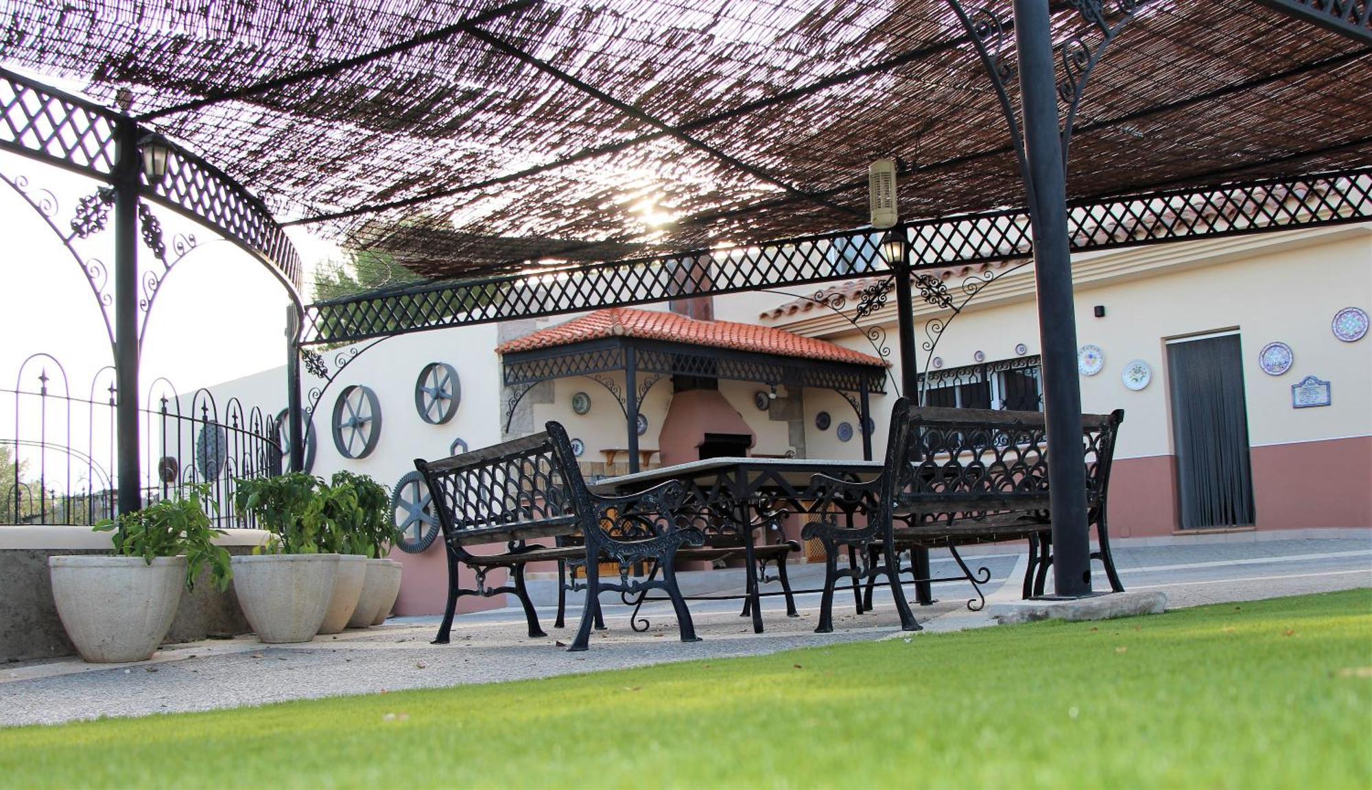 Cortijo La Torre De Caniles La Vega  Екстер'єр фото